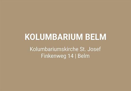 Foto Sitzbänke im Kolumbarium